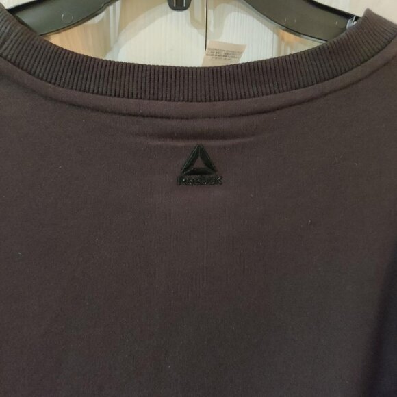 Reebok Women's Black Long Sleeve Logo Crew Sweatshirt Size XL NWT - Picture 4 of 5